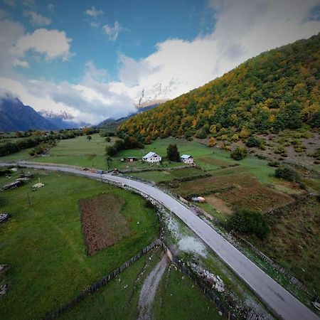 Hotel I R K O Mestia Exteriér fotografie
